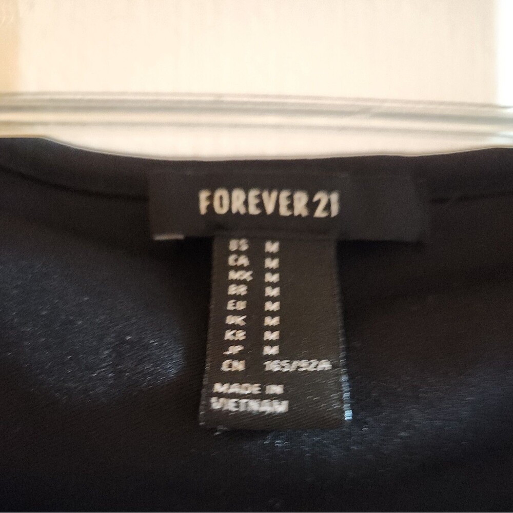 Forever 21 lace dress Size Medium Black - Picture 5 of 5